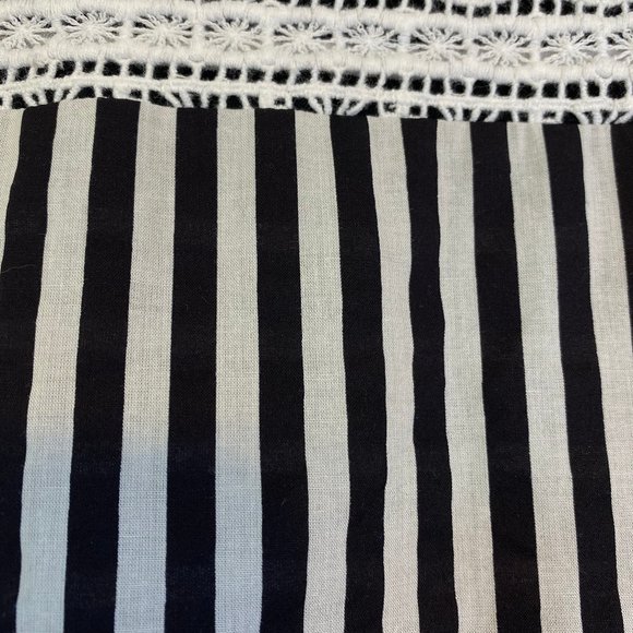 Chicos Striped Pullover Top Lace Detail Cotton - Picture 9 of 10